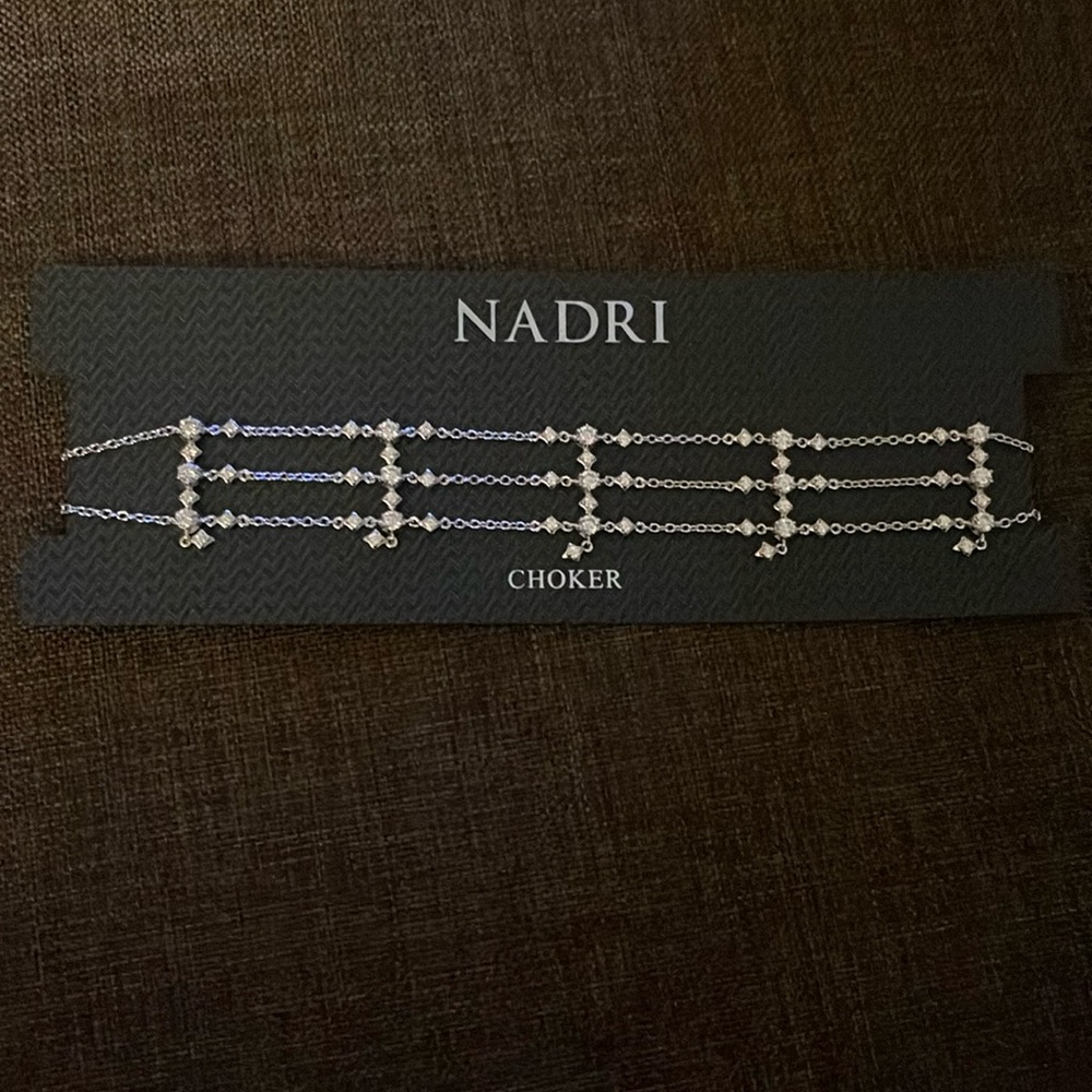 NADRI choker CZ